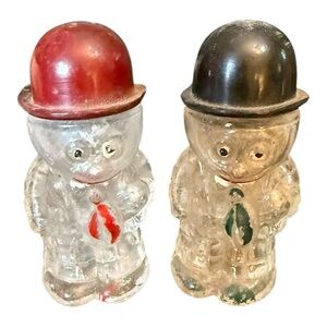 Vintage Glass Salt & Pepper Shakers‎